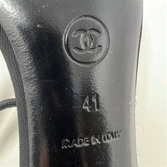 Chanel Black Embellished Strappy Heels 41 Gold Icon Studs Karl Lagerfeld Era - Picture 8 of 10